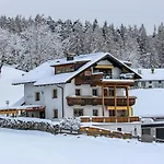 Appartement Renauer By Interhome Mösern