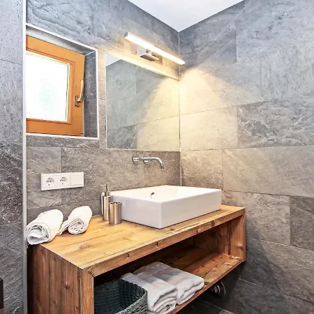 Renauer By Interhome * Mösern