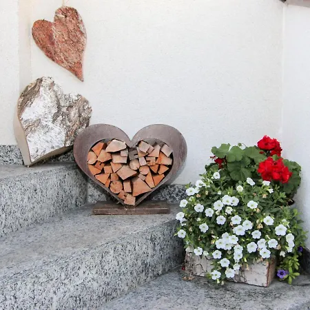 Renauer By Interhome *